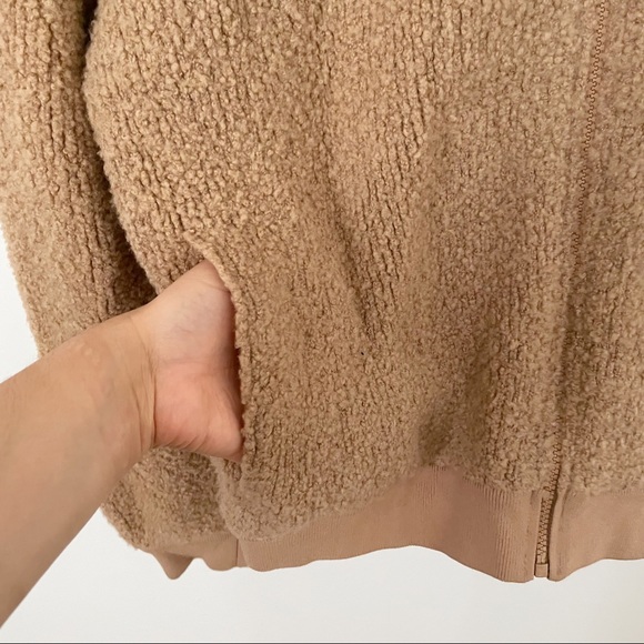 Vince | wool boucle bomber jacket - Picture 5 of 7